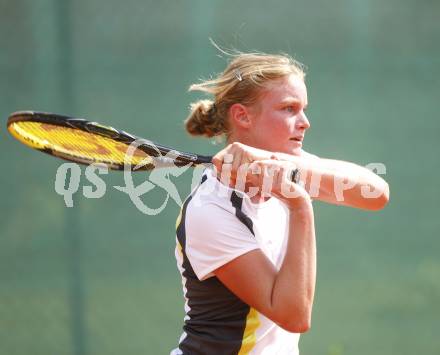 Tennis. Oesterreichische Meisterschaft. Tina Schiechtl. Villach, am 26.7.2008
Copyright Kuess

---
pressefotos, pressefotografie, kuess, qs, qspictures, sport, bild, bilder, bilddatenbank