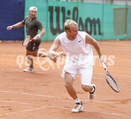 Tennis. KAC Tennisturnier. Dieter Kalt (Red Bull Salzburg), Stefan Koubek. Klagenfurt, am 26.7.2008
Copyright Kuess

---
pressefotos, pressefotografie, kuess, qs, qspictures, sport, bild, bilder, bilddatenbank