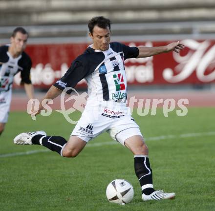 Fussball. OEFB-CUP.  SK WAC/St. Andrae gegen SAK Klagenfurt. Juergen Saler (St.Andrae), (SAK). Wolfsberg, am 25.7.2008
Copyright Kuess

---
pressefotos, pressefotografie, kuess, qs, qspictures, sport, bild, bilder, bilddatenbank