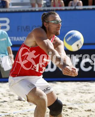 Beach Volleyball. Grand Slam 2008. NAUSCH Simon (AUT). Klagenfurt, 30.7.2008.
Copyright Kuess

---
pressefotos, pressefotografie, kuess, qs, qspictures, sport, bild, bilder, bilddatenbank