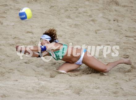 Beachvolleyball. Grand Slam 2008. CONNELLY Ana Paula, SHELDA BEDE (BRA). Klagenfurt, 1.8.2008.
Copyright Kuess

---
pressefotos, pressefotografie, kuess, qs, qspictures, sport, bild, bilder, bilddatenbank