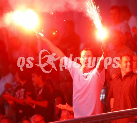 Fussball Regionalliga. WAC/St. Andrae gegen GAK. Fans (WAC). Wolfsberg, am 1.8.2008.
Foto: Kuess

---
pressefotos, pressefotografie, kuess, qs, qspictures, sport, bild, bilder, bilddatenbank