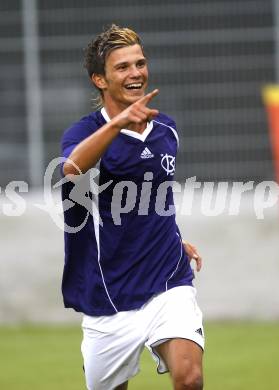 Fussball Regionalliga, FC Kaernten gegen FC St. Veit. Salih Alic (FCK). Klagenfurt, am 8.8.2008.
Foto: Kuess

---
pressefotos, pressefotografie, kuess, qs, qspictures, sport, bild, bilder, bilddatenbank