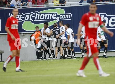 Fussball tipp3 Bundesliga. SK Austria Kaernten gegen Mattersburg. Torjubel Kaernten. Klagenfurt, 9.8.2008
Copyright Kuess

---
pressefotos, pressefotografie, kuess, qs, qspictures, sport, bild, bilder, bilddatenbank