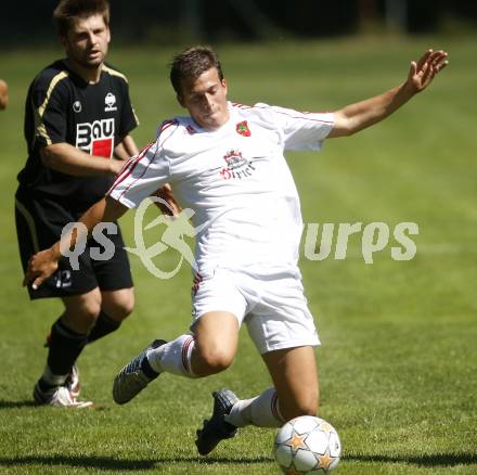 Fussball Kaerntner Liga.ATUS Ferlach gegen SVG Bleiburg. Thomas Waldhauser (Ferlach).Ferlach, am 9.8.2008.
Foto: Kuess

---
pressefotos, pressefotografie, kuess, qs, qspictures, sport, bild, bilder, bilddatenbank