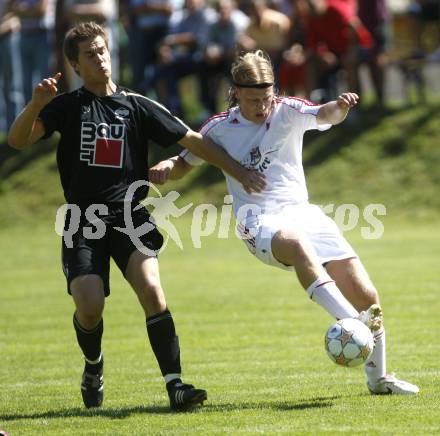 Fussball Kaerntner Liga.ATUS Ferlach gegen SVG Bleiburg. Alen Nikola Rajkovic (Ferlach), Marcel Guenther Kuster (Bleiburg).Ferlach, am 9.8.2008.
Foto: Kuess

---
pressefotos, pressefotografie, kuess, qs, qspictures, sport, bild, bilder, bilddatenbank