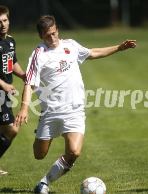 Fussball Kaerntner Liga.ATUS Ferlach gegen SVG Bleiburg. Thomas Waldhauser (Ferlach).Ferlach, am 9.8.2008.
Foto: Kuess

---
pressefotos, pressefotografie, kuess, qs, qspictures, sport, bild, bilder, bilddatenbank