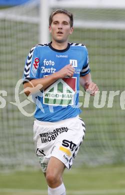 Fussball. Regionalliga. SV Feldkirchen gegen TSV Sparkasse Hartberg. Michael Rebernig (Feldkirchen). Feldkirchen, am 22.8.2008.
Foto: Kuess

---
pressefotos, pressefotografie, kuess, qs, qspictures, sport, bild, bilder, bilddatenbank