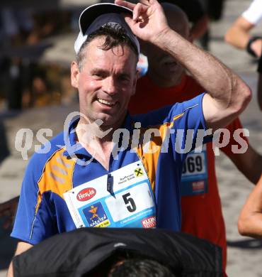 Halbmarathon. Kaernten laeuft. Zieleinlauf. Reichhold Mathias. Klagenfurt, 24.8.2008
Copyright Kuess

---
pressefotos, pressefotografie, kuess, qs, qspictures, sport, bild, bilder, bilddatenbank