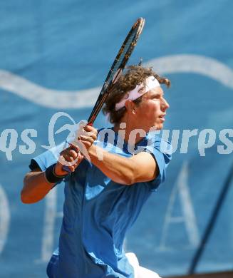 Tennis. Bjoern Propst. Poertschach, 26.8.2008
Foto: Kuess
---
pressefotos, pressefotografie, kuess, qs, qspictures, sport, bild, bilder, bilddatenbank