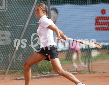 Tennisturnier Poertschach. Carina Paulitsch. Poertschach, am 26.8.2008.
Foto: Kuess
---
pressefotos, pressefotografie, kuess, qs, qspictures, sport, bild, bilder, bilddatenbank