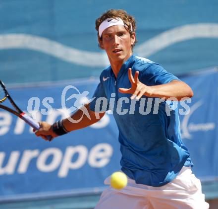 Tennis. Bjoern Propst. Poertschach, 26.8.2008
Foto: Kuess
---
pressefotos, pressefotografie, kuess, qs, qspictures, sport, bild, bilder, bilddatenbank