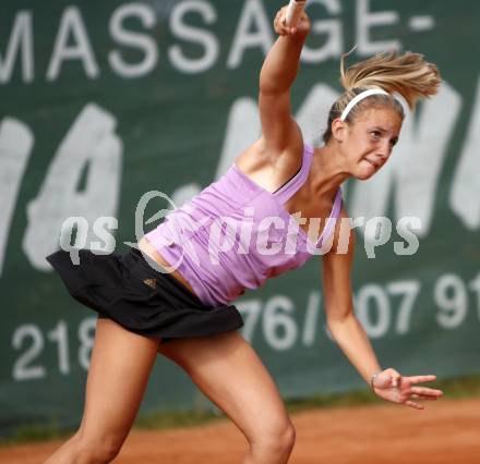 Tennisturnier Poertschach. Denise Scheiflinger. Poertschach, am 26.8.2008.
Foto: Kuess
---
pressefotos, pressefotografie, kuess, qs, qspictures, sport, bild, bilder, bilddatenbank