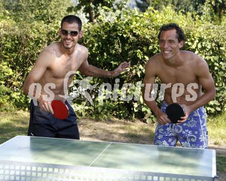 Fussball. Tipp3 Bundesliga. SK Austria Kaernten. Pusztai Oliver, Christian Prawda. Hafnersee, 28.8.2008.
Foto: Kuess
---
pressefotos, pressefotografie, kuess, qs, qspictures, sport, bild, bilder, bilddatenbank