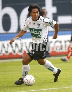 Fussball. Tipp3 Bundesliga. SK Kelag Kaernten gegen Red Bull Salzburg. Carlos Chaile (Kaernten). Klagenfurt, 31.8.2008
Foto: Kuess

---
pressefotos, pressefotografie, kuess, qs, qspictures, sport, bild, bilder, bilddatenbank