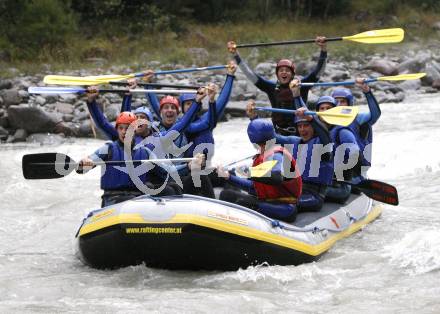 EBEL. Eishockey Bundesliga. Teambuilding KAC. Lienz, am 1.9.2008.
Foto: Kuess

---
pressefotos, pressefotografie, kuess, qs, qspictures, sport, bild, bilder, bilddatenbank