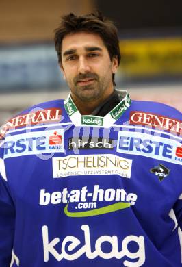 EBEL. Eishockey Bundesliga. Mannschaftsfototermin VSV. Gert Prohaska. Villach, am 2.9.2008.
Foto: Kuess

---
pressefotos, pressefotografie, kuess, qs, qspictures, sport, bild, bilder, bilddatenbank