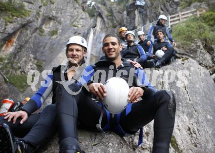 EBEL. Eishockey Bundesliga. Teambuilding KAC. Johannes Kirisits, Sean Brown. Lienz, am 1.9.2008.
Foto: Kuess

---
pressefotos, pressefotografie, kuess, qs, qspictures, sport, bild, bilder, bilddatenbank