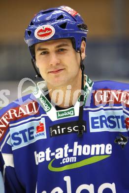 EBEL. Eishockey Bundesliga. Mannschaftsfototermin VSV. Jonathan Ferland. Villach, am 2.9.2008.
Foto: Kuess

---
pressefotos, pressefotografie, kuess, qs, qspictures, sport, bild, bilder, bilddatenbank