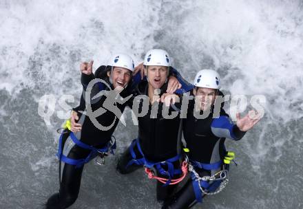EBEL. Eishockey Bundesliga. Teambuilding KAC. Christoph Harand, Mike Craig, Gregor Hager. Lienz, am 1.9.2008.
Foto: Kuess

---
pressefotos, pressefotografie, kuess, qs, qspictures, sport, bild, bilder, bilddatenbank