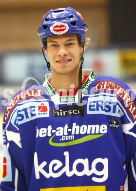 EBEL. Eishockey Bundesliga. Mannschaftsfototermin VSV. Thomas Raffl. Villach, am 2.9.2008.
Foto: Kuess

---
pressefotos, pressefotografie, kuess, qs, qspictures, sport, bild, bilder, bilddatenbank