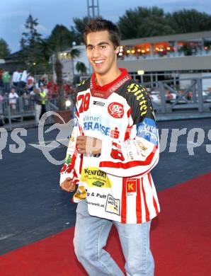 EBEL. Eishockey Bundesliga. Mannschaftspraesentation KAC. Schumnig Martin. Woertherseebuehne. Klagenfurt, am 4.9.2008.
Foto: Kuess

---
pressefotos, pressefotografie, kuess, qs, qspictures, sport, bild, bilder, bilddatenbank