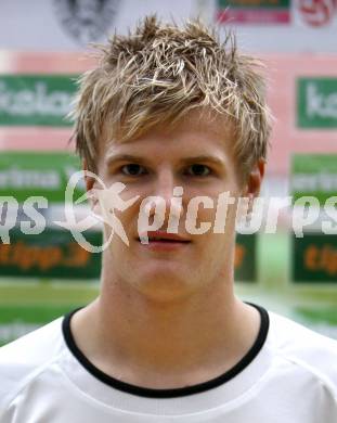 Fussball Bundesliga. Fussball Akademie SK Austria Kaernten. Amateure.  Bundesnachwuchszentrum. MAIERBRUGGER Patrick. Klagenfurt, am 16.9.2008.
Foto: Kuess 
---
pressefotos, pressefotografie, kuess, qs, qspictures, sport, bild, bilder, bilddatenbank