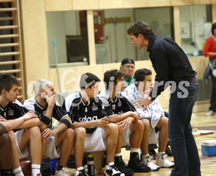 Basketball. Bundesliga. Testspiel. Woertherseepiraten gegen Kapfenberg. Trainer Mathias Fischer (Piraten). Klagenfurt, 20.9.2008.
Foto: Kuess

---
pressefotos, pressefotografie, kuess, qs, qspictures, sport, bild, bilder, bilddatenbank