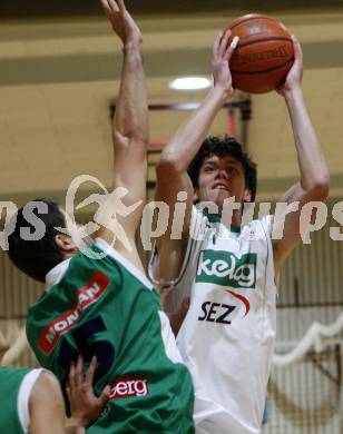 Basketball. Bundesliga. Testspiel. Woertherseepiraten gegen Kapfenberg. Erik Rhinehart (Piraten). Klagenfurt, 20.9.2008.
Foto: Kuess

---
pressefotos, pressefotografie, kuess, qs, qspictures, sport, bild, bilder, bilddatenbank