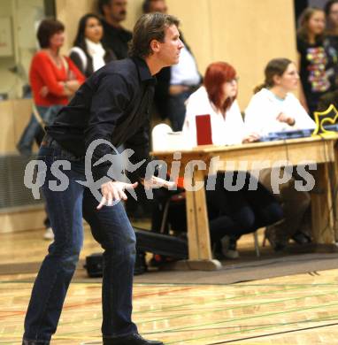 Basketball. Bundesliga. Testspiel. Woertherseepiraten gegen Kapfenberg. Trainer Mathias Fischer (Piraten). Klagenfurt, 20.9.2008.
Foto: Kuess

---
pressefotos, pressefotografie, kuess, qs, qspictures, sport, bild, bilder, bilddatenbank