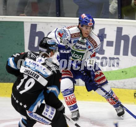 EBEL.  Eishockey Bundesliga. VSV gegen EHC Linz. TOFF Nico (VSV), SHEARER Robert (Linz). Villach, am 21.9.2008.
Foto: Kuess

---
pressefotos, pressefotografie, kuess, qs, qspictures, sport, bild, bilder, bilddatenbank