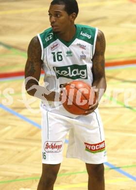 Basketball. Bundesliga. Testspiel. Woertherseepiraten gegen Kapfenberg. Justin Marshall (Piraten). Klagenfurt, 20.9.2008.
Foto: Kuess

---
pressefotos, pressefotografie, kuess, qs, qspictures, sport, bild, bilder, bilddatenbank