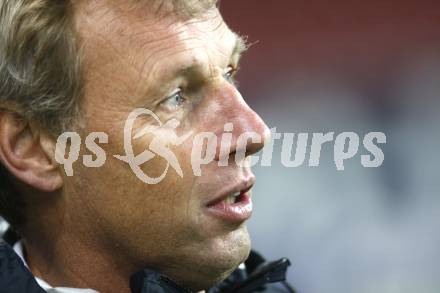 Fussball. Tipp3-Bundesliga. SK Austria Kelag Kaernten  gegen FK Austria Wien. Trainer Karl Daxbacher (Wien). Klagenfurt, 27.9.2008. 
Copyright Kuess

---
pressefotos, pressefotografie, kuess, qs, qspictures, sport, bild, bilder, bilddatenbank