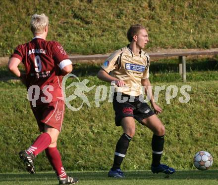 Fussball. Unterliga Ost. DSG Sele/Zell gegen Globasnitz. Ilic Milos (Zell), Kowatsch Juergen (Globasnitz). Zell, 28.9.2008.
Foto: Kuess Nadja
---
pressefotos, pressefotografie, kuess, qs, qspictures, sport, bild, bilder, bilddatenbank