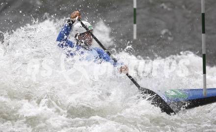 Kaerntner Landesmeisterschaften Wildwasser. Kajak. Leopold Fuchs (KV Klagenfurt). Klagenfurt - Gurkerbruecke, 28.9.2008.
Foto: Kuess


---
pressefotos, pressefotografie, kuess, qs, qspictures, sport, bild, bilder, bilddatenbank
