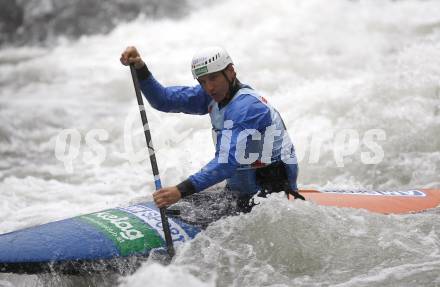 Kaerntner Landesmeisterschaften Wildwasser. Kajak. Leopold Fuchs (KV Klagenfurt). Klagenfurt - Gurkerbruecke, 28.9.2008.
Foto: Kuess


---
pressefotos, pressefotografie, kuess, qs, qspictures, sport, bild, bilder, bilddatenbank