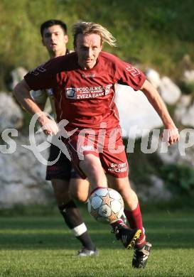 Fussball. Unterliga Ost. DSG Sele/Zell gegen Globasnitz. Gros Alexander (Globasnitz). Zell, 28.9.2008.
Foto: Kuess Nadja
---
pressefotos, pressefotografie, kuess, qs, qspictures, sport, bild, bilder, bilddatenbank