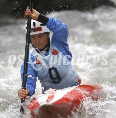 Kaerntner Landesmeisterschaften Wildwasser. Kajak. Anna Jerabek. Klagenfurt - Gurkerbruecke, 28.9.2008.
Foto: Kuess

---
pressefotos, pressefotografie, kuess, qs, qspictures, sport, bild, bilder, bilddatenbank