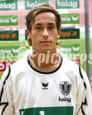 Fussball Bundesliga. SK Austria Kaernten Akademie U19. BNZ. Bundesnachwuchszentrum. Dominik Leitner. Klagenfurt, am 16.9.2008.
Foto: Kuess 
---
pressefotos, pressefotografie, kuess, qs, qspictures, sport, bild, bilder, bilddatenbank