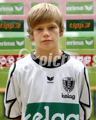 Fussball Bundesliga. Fussballakademie SK Austria Kaernten U15. BNZ. Bundesnachwuchszentrum. Dominik Steiner. Klagenfurt, am 16.9.2008.
Foto: Kuess 
---
pressefotos, pressefotografie, kuess, qs, qspictures, sport, bild, bilder, bilddatenbank