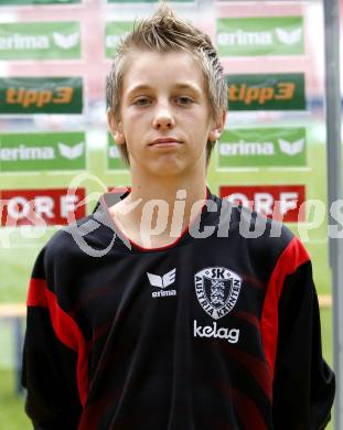Fussball Bundesliga. Fussballakademie SK Austria Kaernten U15. BNZ. Bundesnachwuchszentrum. Elias Pein. Klagenfurt, am 16.9.2008.
Foto: Kuess 
---
pressefotos, pressefotografie, kuess, qs, qspictures, sport, bild, bilder, bilddatenbank
