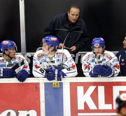 EBEL.  Eishockey Bundesliga. EC Pasut VSV gegen HC TWK Innsbruck. Trainer Larry Huras. Villach, am 30.9.2008.
Foto: Kuess

---
pressefotos, pressefotografie, kuess, qs, qspictures, sport, bild, bilder, bilddatenbank