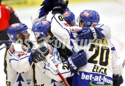 EBEL.  Eishockey Bundesliga. EC Pasut VSV gegen HC TWK Innsbruck. Torjubel VSV. Villach, am 30.9.2008.
Foto: Kuess

---
pressefotos, pressefotografie, kuess, qs, qspictures, sport, bild, bilder, bilddatenbank