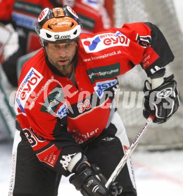EBEL.  Eishockey Bundesliga. EC Pasut VSV gegen HC TWK Innsbruck. Herbert Hohenberger  (Innsbruck). Villach, am 30.9.2008.
Foto: Kuess

---
pressefotos, pressefotografie, kuess, qs, qspictures, sport, bild, bilder, bilddatenbank