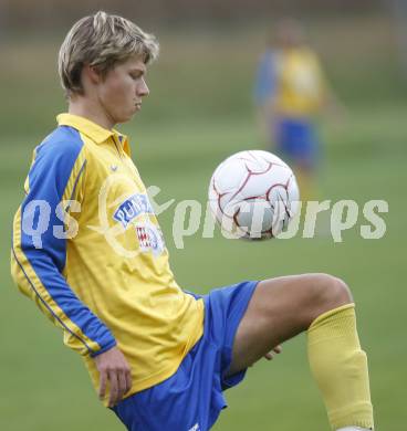 Fussball. Kaerntner Liga. SK Austria Kelag Kärnten 1b gegen FC-WR Nussdorf/Debant A. Lukas Steiner (Nussdorf). Klagenfurt, 27.9.2008. 
Copyright Kuess

---
pressefotos, pressefotografie, kuess, qs, qspictures, sport, bild, bilder, bilddatenbank