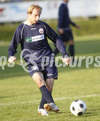 Fussball. Tipp3-Bundesliga. Unterliga Ost. Ludmannsdorf gegen Ruden. Christian Glantschnig (Ludmannsdorf). Ludmannsdorf, am 28.9.2008. 
Foto: Kuess

---
pressefotos, pressefotografie, kuess, qs, qspictures, sport, bild, bilder, bilddatenbank