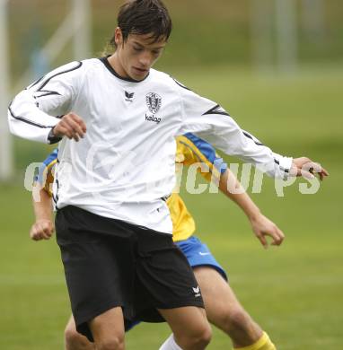 Fussball. Kaerntner Liga. SK Austria Kelag Kärnten 1b gegen FC-WR Nussdorf/Debant A. Ozegovic Elvis (Austria Kaernten). Klagenfurt, 27.9.2008. 
Copyright Kuess

---
pressefotos, pressefotografie, kuess, qs, qspictures, sport, bild, bilder, bilddatenbank