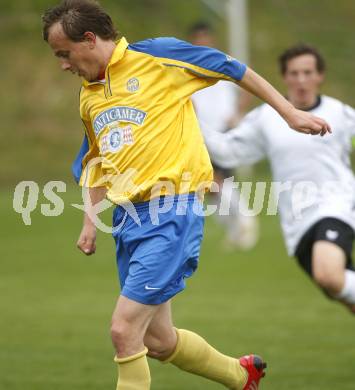 Fussball. Kaerntner Liga. SK Austria Kelag Kärnten 1b gegen FC-WR Nussdorf/Debant A. Edis Causevic (Nussdorf). Klagenfurt, 27.9.2008. 
Copyright Kuess

---
pressefotos, pressefotografie, kuess, qs, qspictures, sport, bild, bilder, bilddatenbank