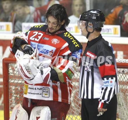 EBEL. Eishockey Bundesliga. EC KAC gegen Red Bull Salzburg. Hannes Enzenhofer (KAC). Klagenfurt, am 12.10.2008.
Foto: Kuess

---
pressefotos, pressefotografie, kuess, qs, qspictures, sport, bild, bilder, bilddatenbank