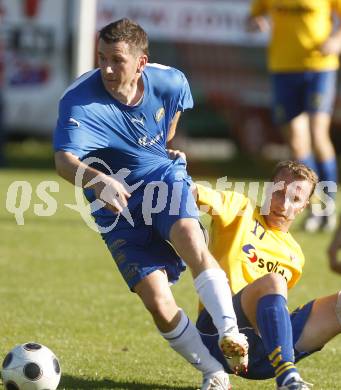 Fussball. Kaerntner Liga. Sittersdorf gegen VSV. Ibrahimovic Adnan (Sittersdorf), Jozef Andrej (VSV). Sittersdorf, 12.10.2008.
Foto: Kuess
---
pressefotos, pressefotografie, kuess, qs, qspictures, sport, bild, bilder, bilddatenbank